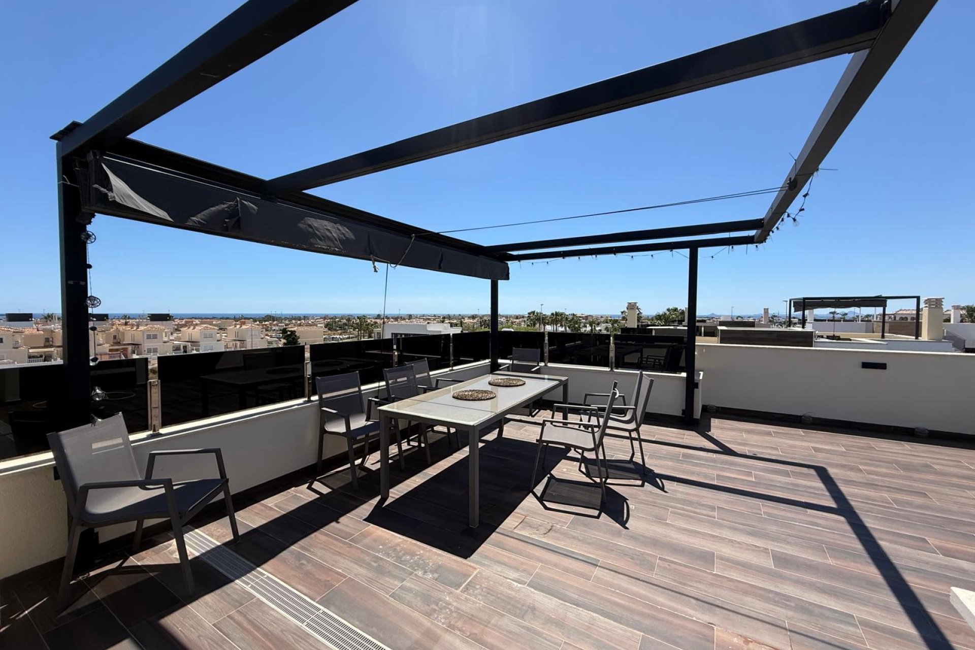 Újraértékesítés - Villa - Orihuela Costa