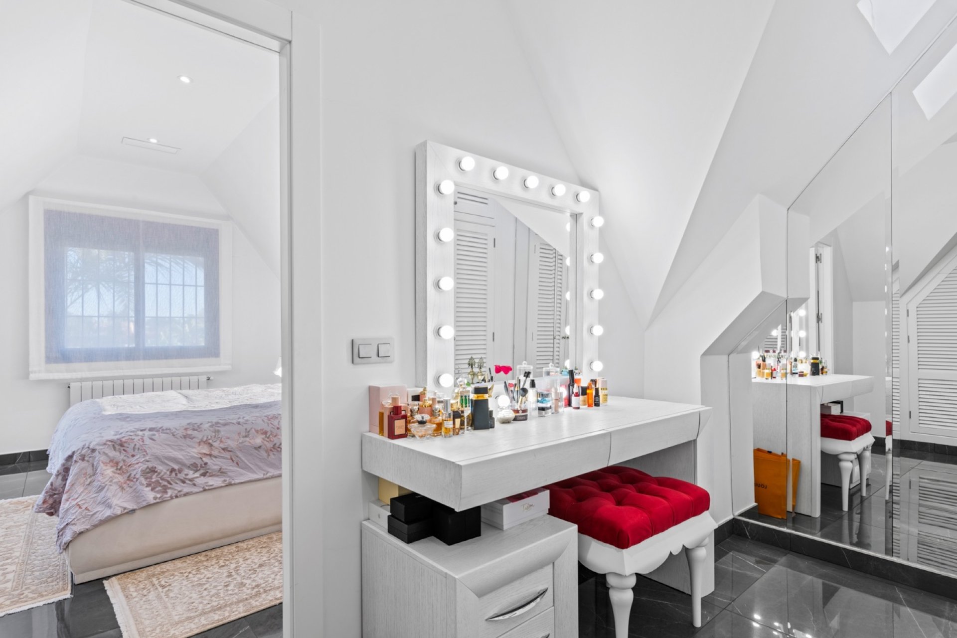 Újraértékesítés - Villa - San Juan Alicante - Frank Espinós