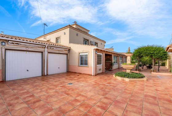 Villa - Перепродажа - Torrevieja - Torrevieja