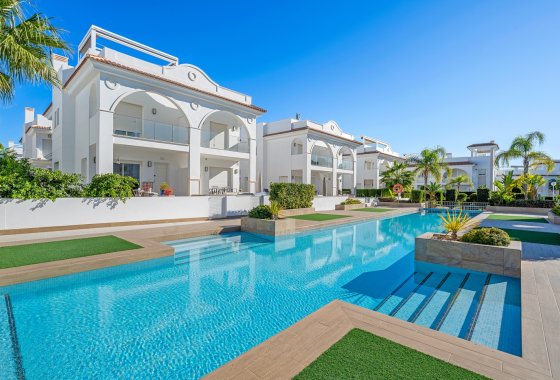 Вилла / Полуотдельная - Перепродажа - Ciudad Quesada - Doña pepa