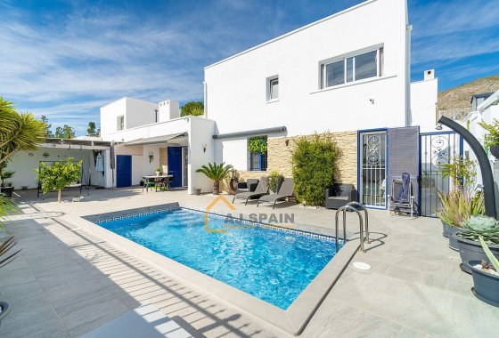 Villa - Reventa - Fortuna - LAS KALENDAS