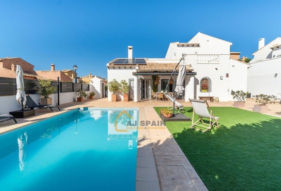 Villa - Újraértékesítés - Fortuna - LAS KALENDAS