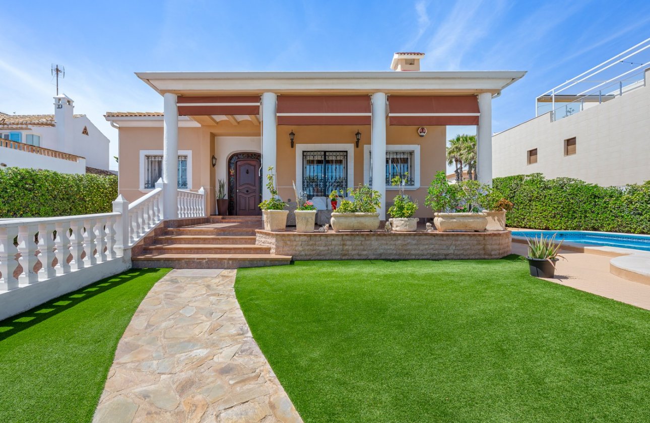 Wiederverkauf - Villa - Torrevieja - La Mata