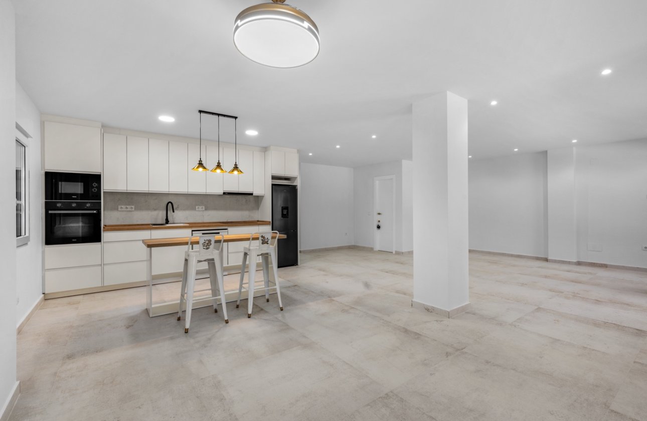 Wiederverkauf - Wohnung - Torrevieja - Playa del Acequión