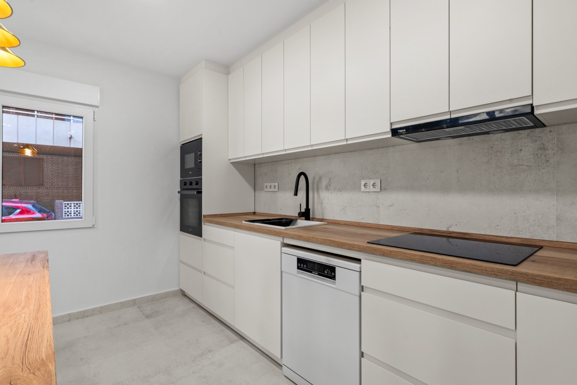 Wiederverkauf - Wohnung - Torrevieja - Playa del Acequión