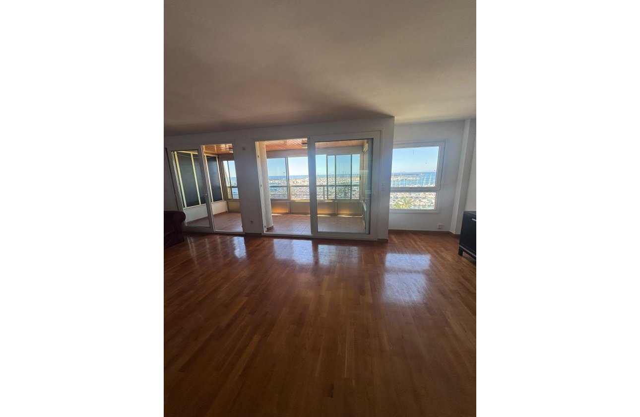 Wiederverkauf - Wohnung - Torrevieja
