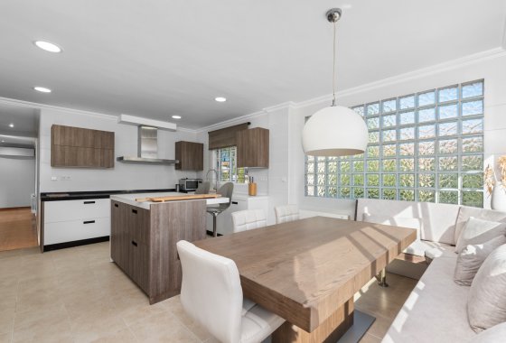 Перепродажа - Villa - Torrevieja - Los Balcones