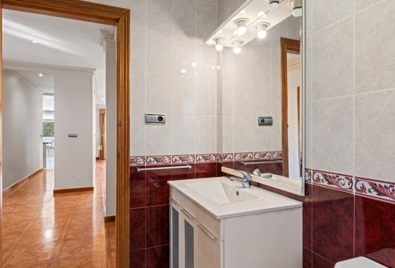 Перепродажа - Villa - Torrevieja - Los Balcones