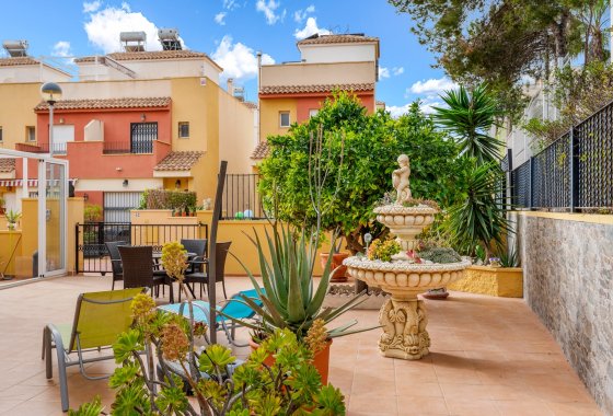 Resale - Semi-detached Villa - Orihuela Costa - Villamartín