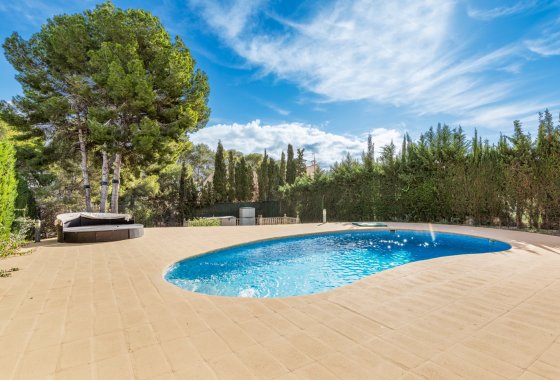 Перепродажа - Villa - Torrevieja - Los Balcones