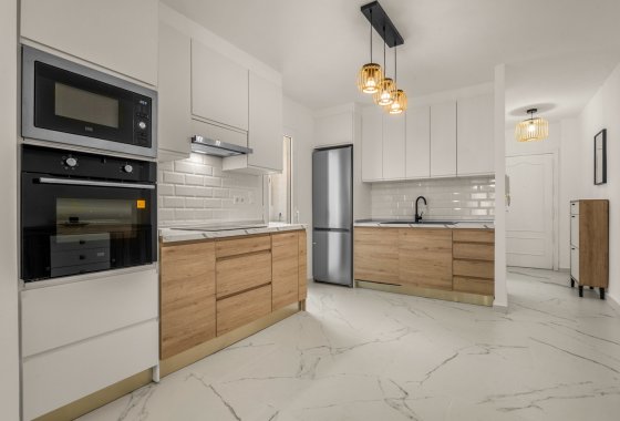 Újraértékesítés - Apartman - Torrevieja - Playa de El Cura