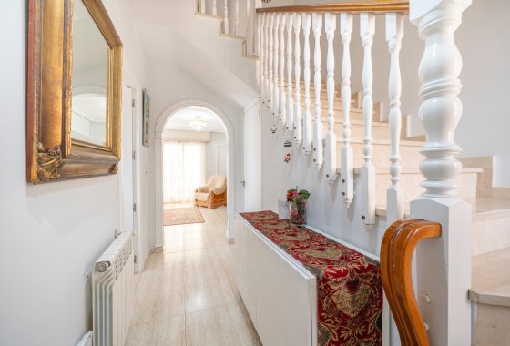 Újraértékesítés - Villa / ikerházfél - Guardamar del Segura - El moncayo