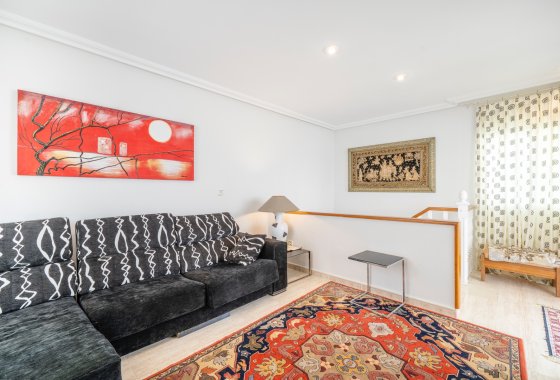 Újraértékesítés - Villa / ikerházfél - Guardamar del Segura - El moncayo