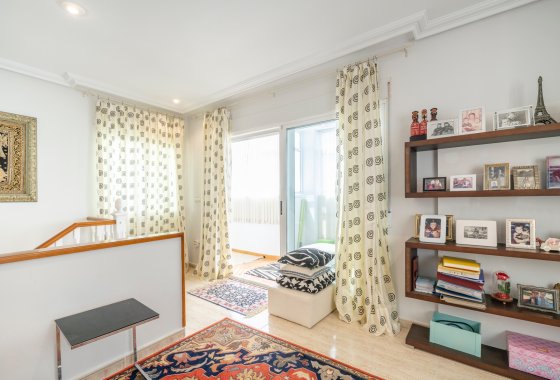 Újraértékesítés - Villa / ikerházfél - Guardamar del Segura - El moncayo