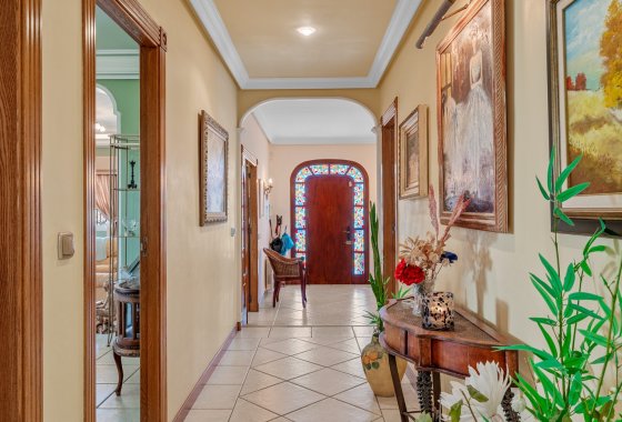 Resale - Villa - Torrevieja - La Mata