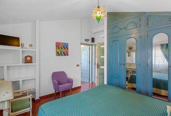 Resale - Villa - Torrevieja - La Mata