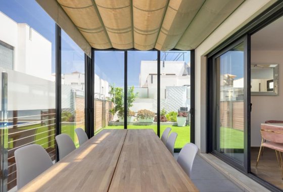 Herverkoop - Villa - Torrevieja
