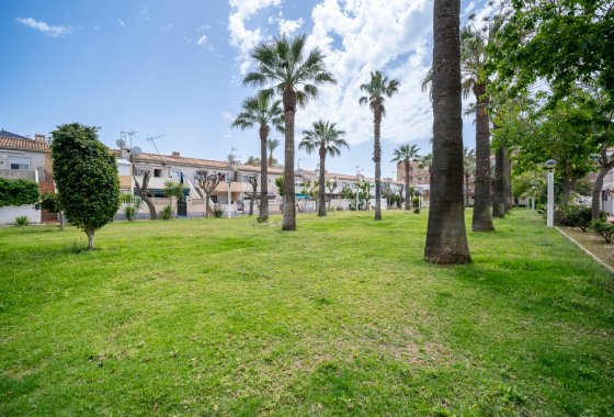 Resale - Apartment  - Orihuela Costa - Cabo Roig