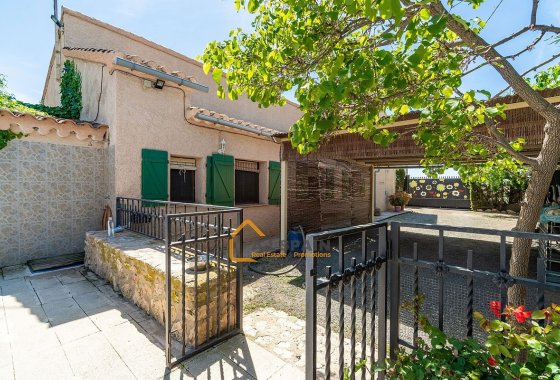 Resale - Villa - Lorca