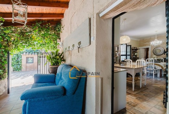 Resale - Villa - Lorca