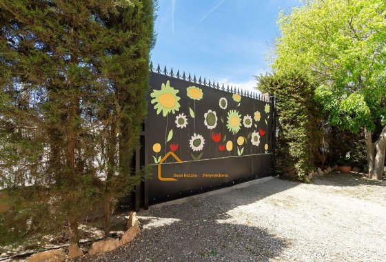 Resale - Villa - Lorca