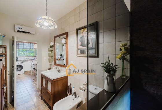 Resale - Villa - Lorca