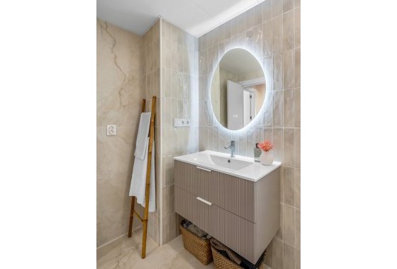 Reventa - Villa Adosada - Alicante - Playa San Juan