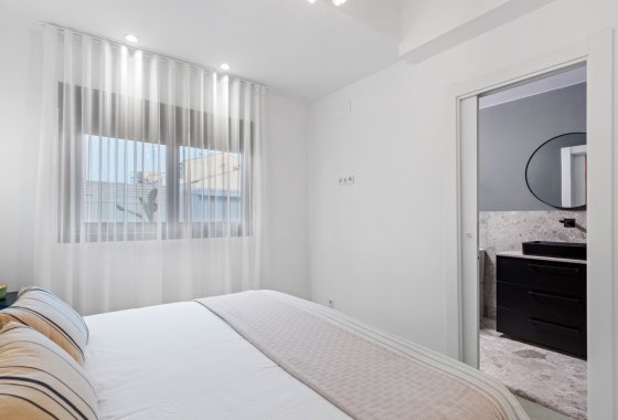 Herverkoop - Villa - Torrevieja - El chaparral