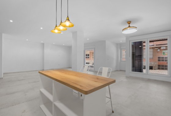 Újraértékesítés - Apartman - Torrevieja - Playa del Acequión