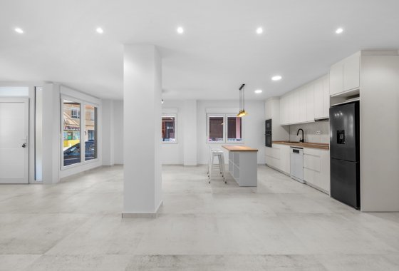 Újraértékesítés - Apartman - Torrevieja - Playa del Acequión