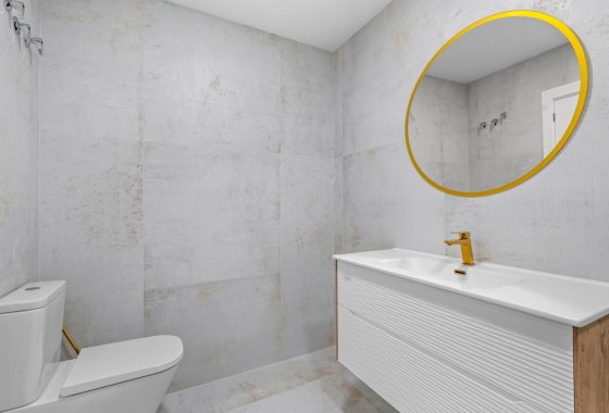 Újraértékesítés - Apartman - Torrevieja - Playa del Acequión