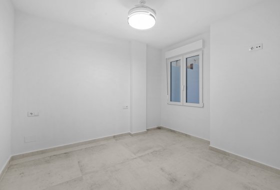 Újraértékesítés - Apartman - Torrevieja - Playa del Acequión