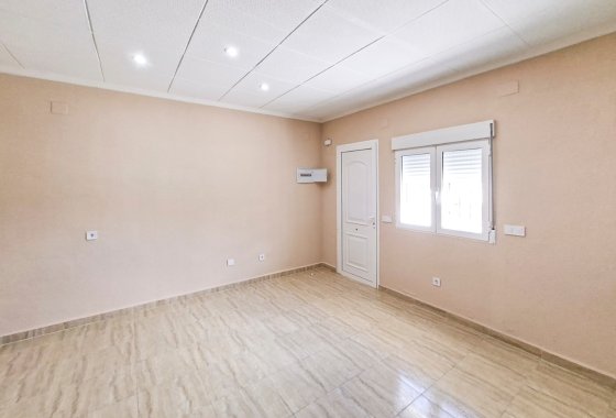 Resale - Semi-detached Villa - San Fulgencio - Urb. La Marina