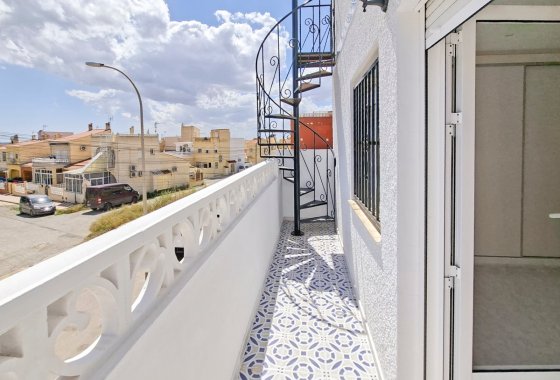 Resale - Semi-detached Villa - San Fulgencio - Urb. La Marina