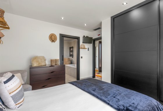 Resale - Villa - Benijofar