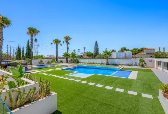 Перепродажа - Finca - Los Montesinos - La herrada