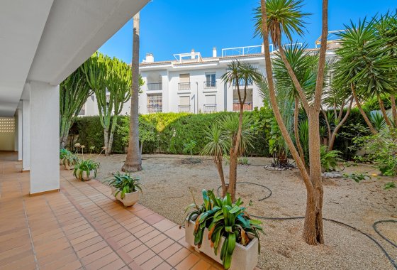 Újraértékesítés - Apartman - Altea