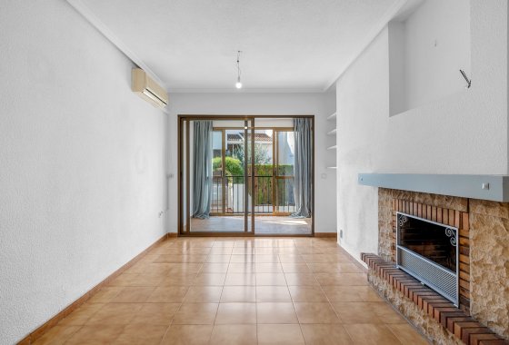 Újraértékesítés - Apartman - Altea