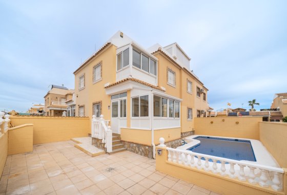 Újraértékesítés - Villa / ikerházfél - Ciudad Quesada - Ciudad Quesada - Rojales