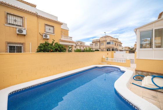 Újraértékesítés - Villa / ikerházfél - Ciudad Quesada - Ciudad Quesada - Rojales