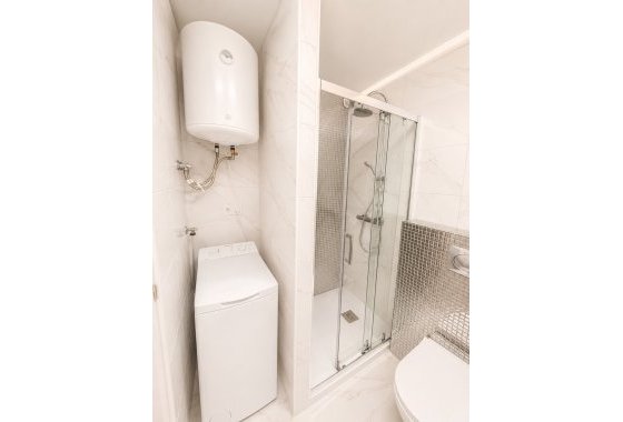 Reventa - Apartamento  - Torrevieja