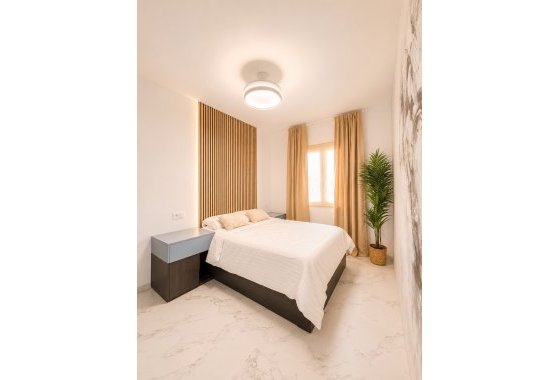 Reventa - Apartamento  - Torrevieja