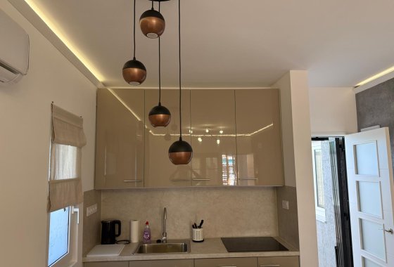 Reventa - Apartamento  - Torrevieja