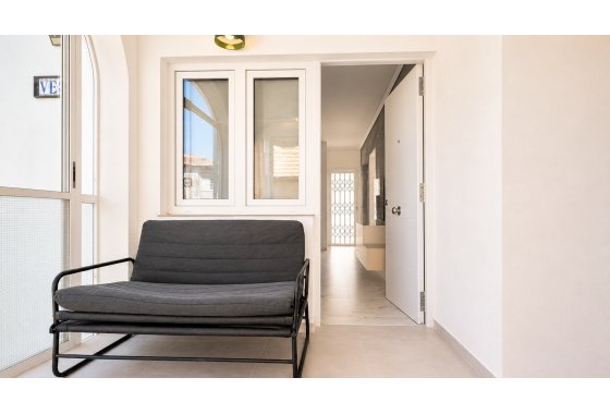 Reventa - Apartamento  - Torrevieja