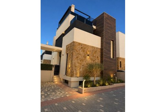 Herverkoop - Villa - Orihuela Costa