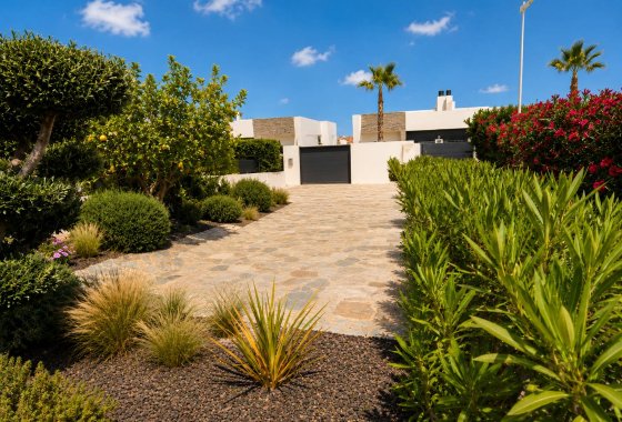 Újraértékesítés - Villa - Algorfa
