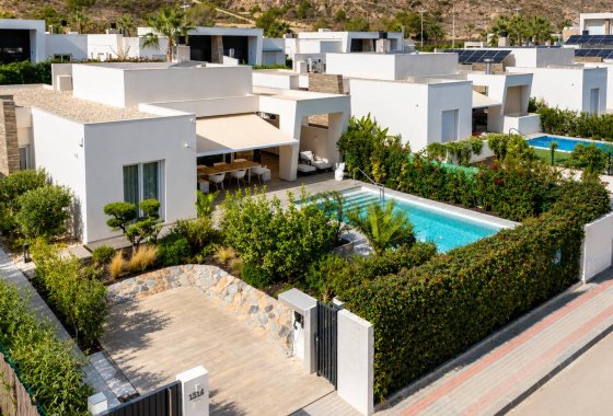 Újraértékesítés - Villa - Algorfa