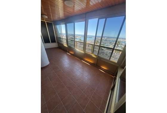 Wiederverkauf - Wohnung - Torrevieja