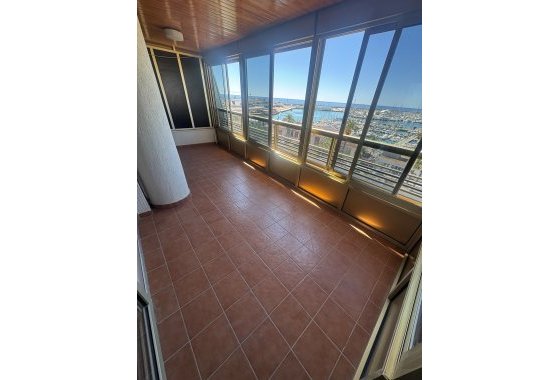 Wiederverkauf - Wohnung - Torrevieja