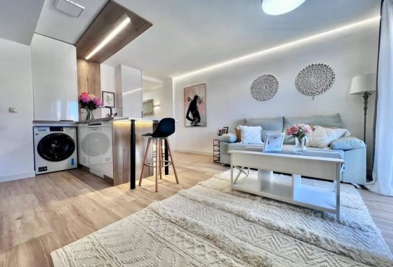Reventa - Apartamento  - Punta Prima